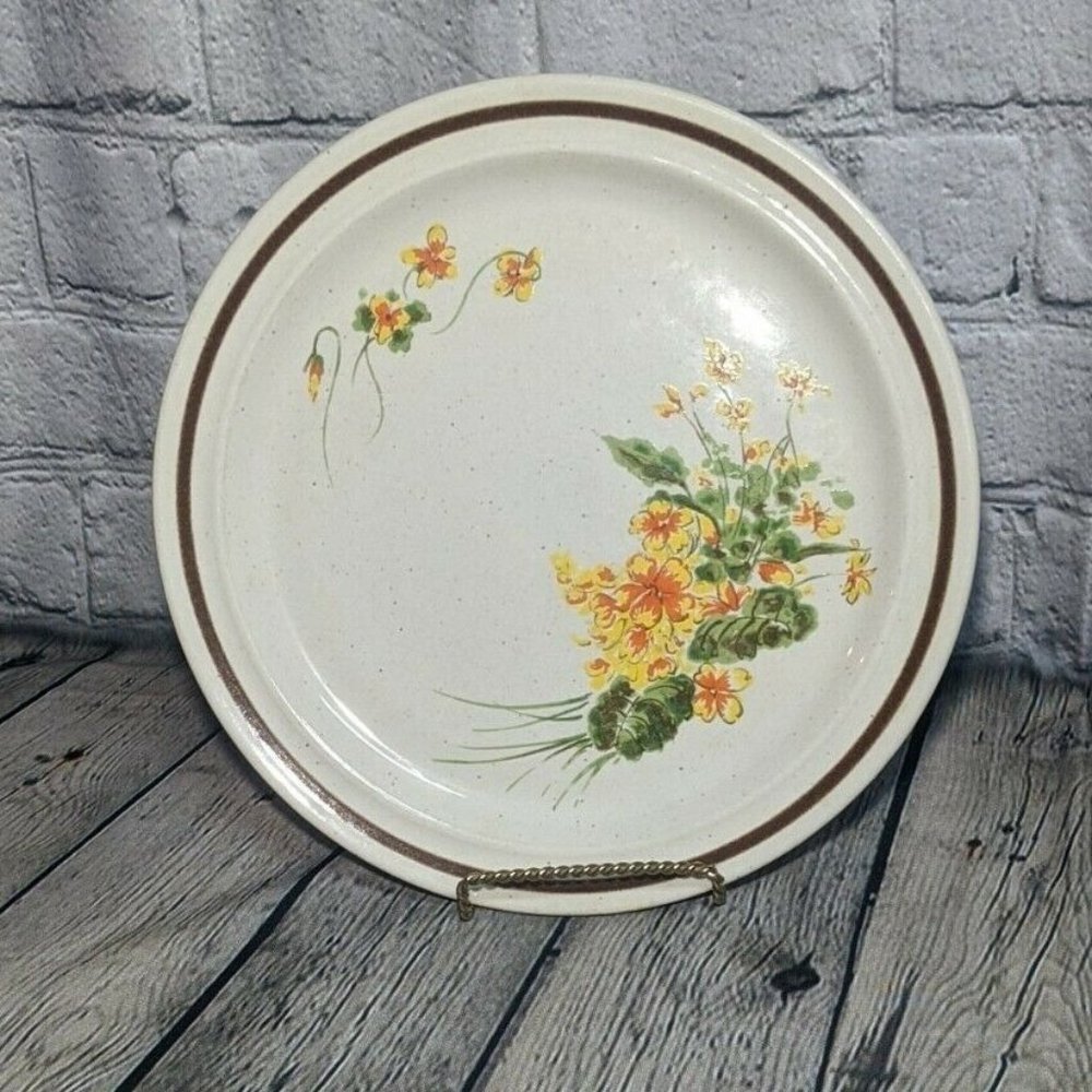 Floral Inspirations 3432 Primula Vintage Japan Stoneware 10-1/2” Dinner Plate